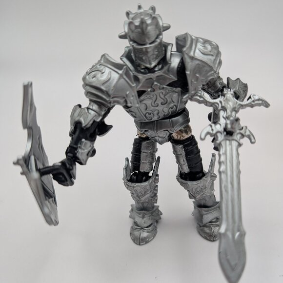 Mega Block Mag Warriors Hawkblade Magnetic Figurine 9013 - Complete - Picture 1 of 6